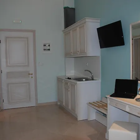 Elxis Luxury Vrasná