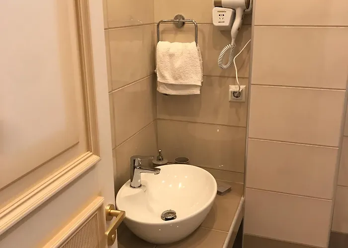 Elxis Luxury דירה Vrasná