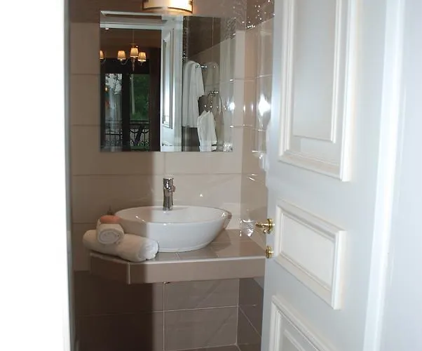 Elxis Luxury *