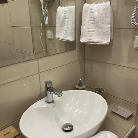 Elxis Luxury Vrasná