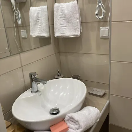 Elxis Luxury דירה