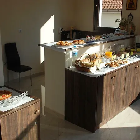 Elxis Luxury Apartment Nea Vrasna