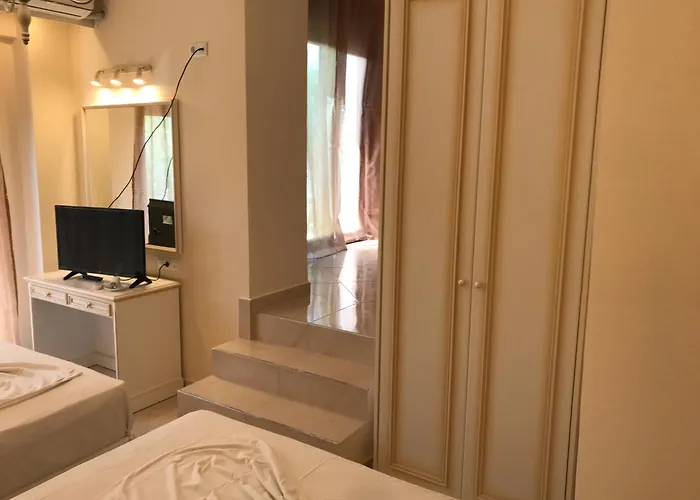 Elxis Luxury Apartament *